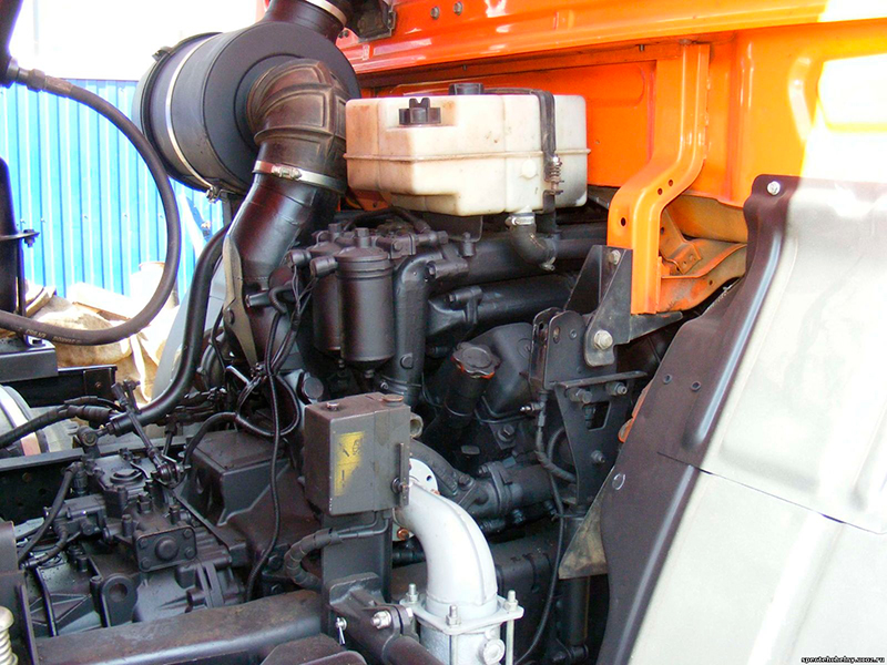 Двигатель. Автокран Ульяновец МТК-25