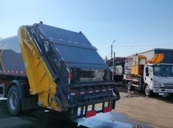 Мусоровоз  ISUZU GIGA 4×2 2026 года новый фото 5