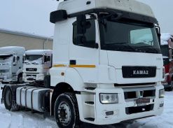 Седельный тягач Камаз 5490 2017 года б/у фото 3