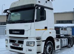 Седельный тягач Камаз 5490 2017 года б/у