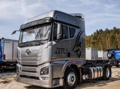 Седельный тягач FAW Oryx 2024 года б/у фото 3