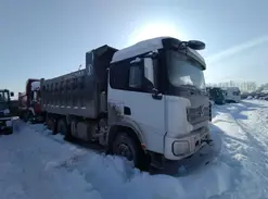 Самосвал  Shacman 2022 года б/у