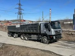 Самосвал  Hongyan 2025 года новый