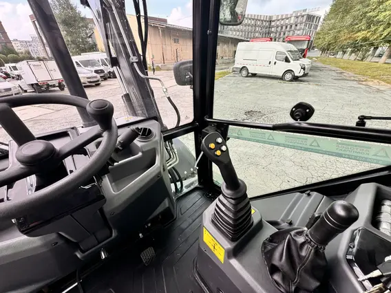 Экскаватор-погрузчик Cukurova 885XG 2025 года новый фото 7