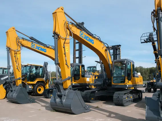 Экскаватор XCMG XE215C 2023 года новый