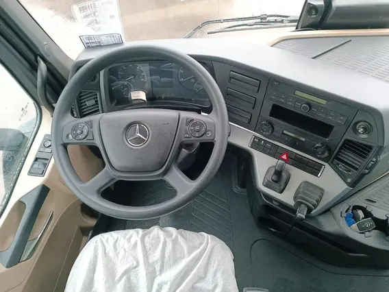 Тягач Mercedes-Benz Actros 1848 2023 года новый фото 4