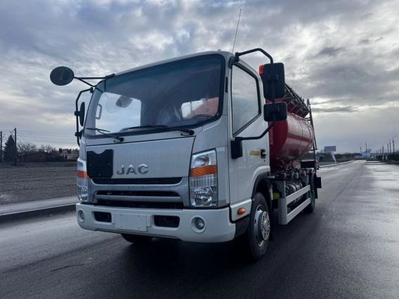 Бензовоз JAC N90 2024 года б/у