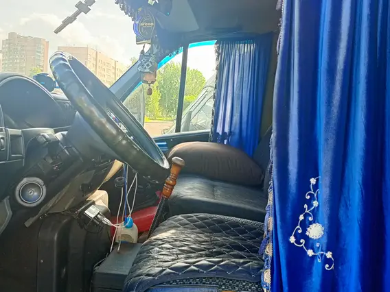 Бортовой грузовик ГАЗ Валдай (3310) 2012 года б/у фото 4