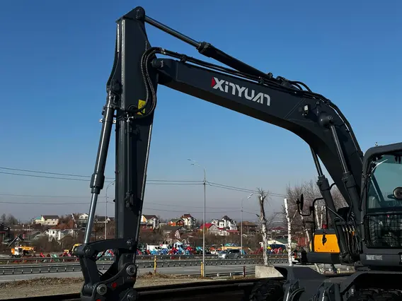 Экскаватор XINYUAN C150W 2025 года новый фото 9