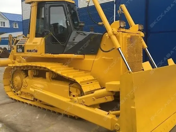 Бульдозер Komatsu D65E 2006 года б/у