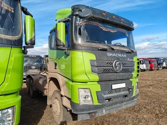 Тягач Shacman SX 2023 года б/у