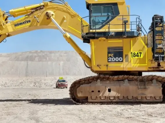 Горный экскаватор Komatsu pc2000-8 2013 года б/у