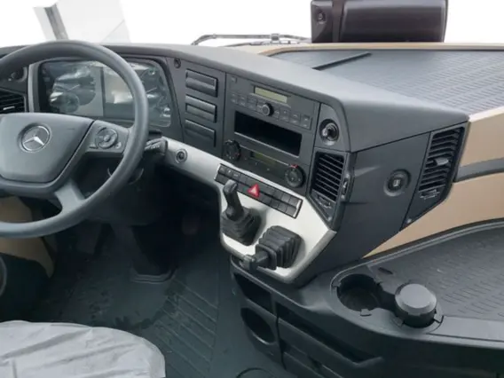 Тягач Mercedes-Benz Actros 1848 2023 года новый фото 5