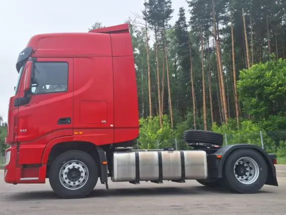Седельные тягачи Dongfeng DFH4180 2026 года новый фото 3