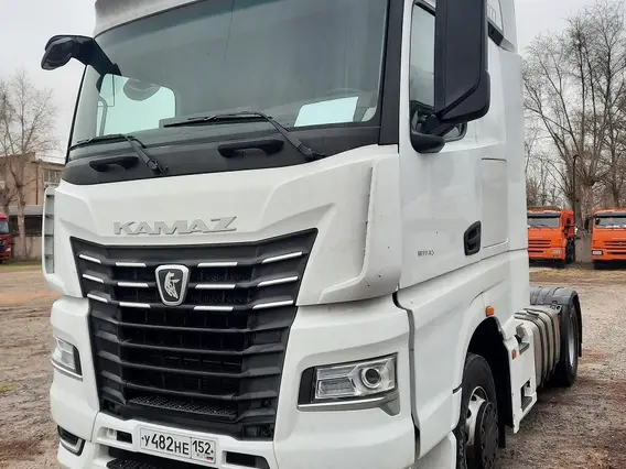 Тягач Камаз 54901 2023 года б/у фото 2