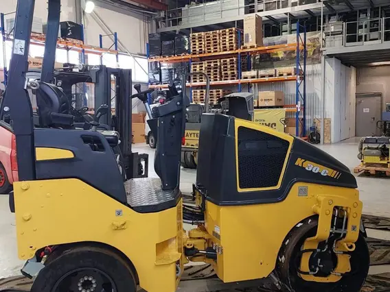 Дорожный каток Bomag 120 ac-5 2026 года новый