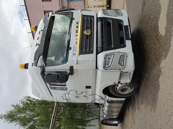 Тягач sitrak C7H 2024 года новый фото 2