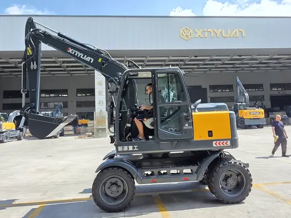 Экскаватор XINYUAN C75W 2025 года новый фото 5