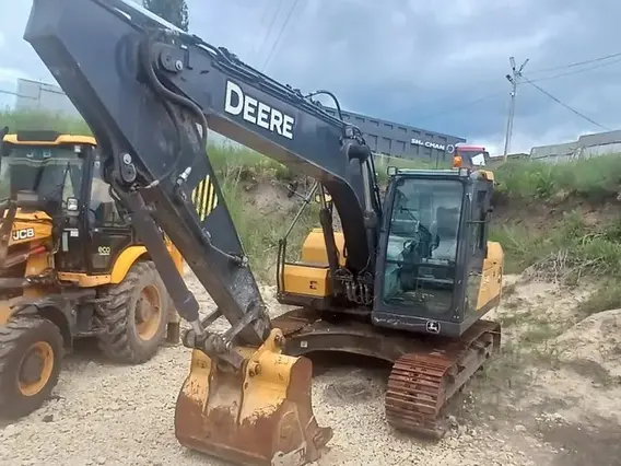 Экскаватор John Deere E140LC 2019 года б/у фото 3