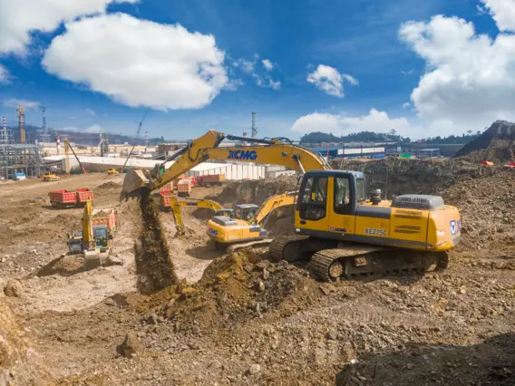 Экскаватор XCMG XE215C 2023 года новый фото 9