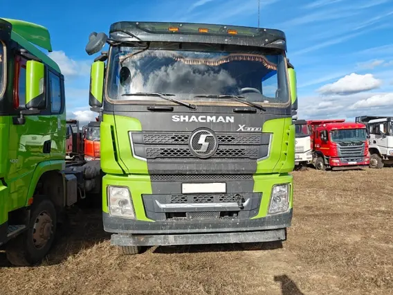 Тягач Shacman SX 2023 года б/у фото 2