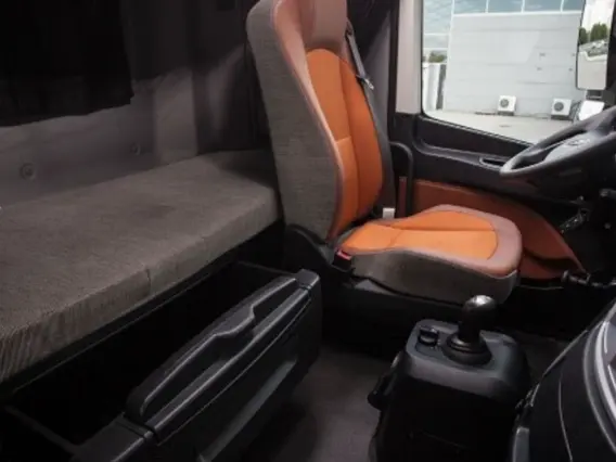 Тягач Foton Auman EST-A 4х2 2023 года новый фото 3