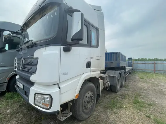 Тягач Shacman X3000 6x4 (SX42584V324) 2022 года б/у