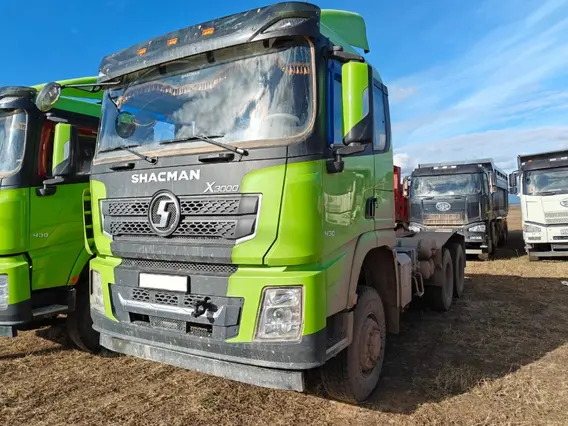 Тягач Shacman SX 2023 года б/у фото 3