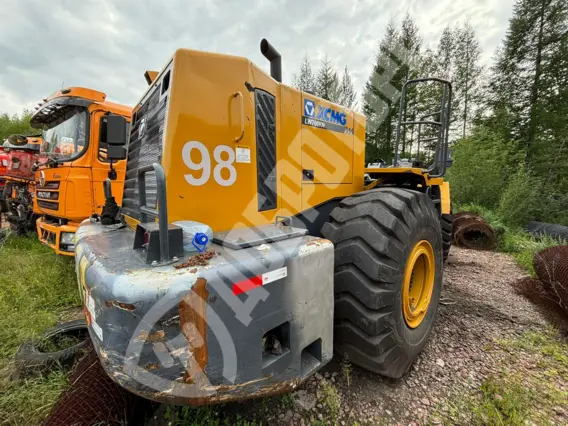 Фронтальный погрузчик XCMG LW700KN 2019 года б/у фото 3