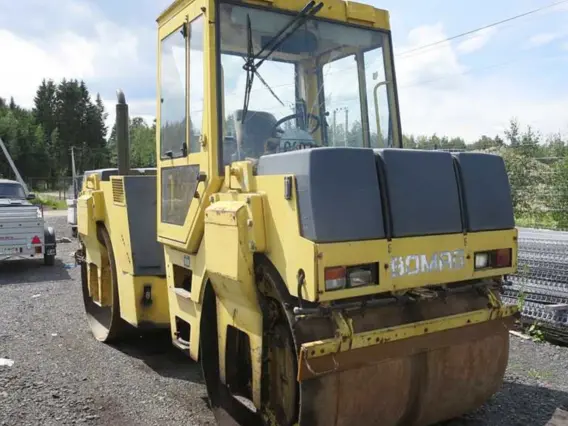 Дорожный каток Bomag BW 144 AD-2 1997 года б/у фото 6