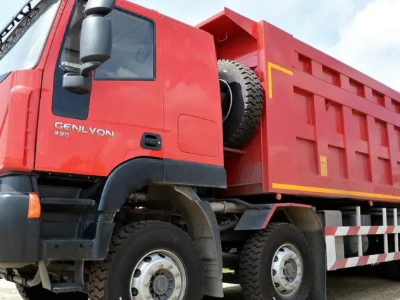 Самосвал Hongyan 8х4 2023 года новый фото 2