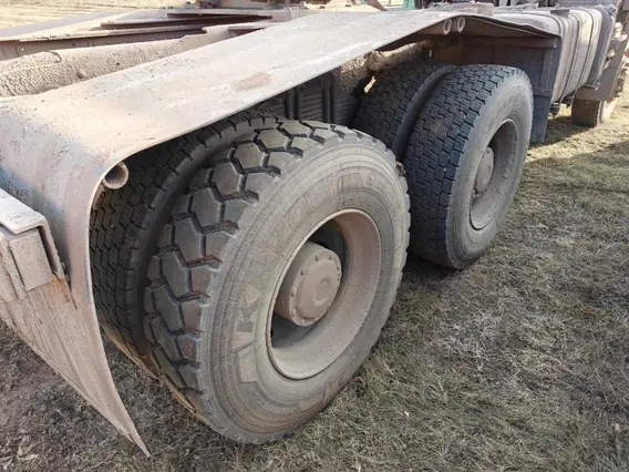 Тягач Shacman SX 2023 года б/у фото 8