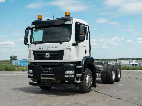 Шасси Sinotruk Sitrak c7h 2026 года новый