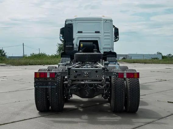 Шасси Sinotruk Sitrak c7h 2026 года новый фото 6