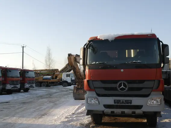 Самосвал Mercedes-Benz Actros 2017 года б/у фото 3