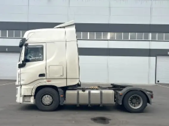 Седельный тягач Dongfeng gx 2023 года б/у фото 3