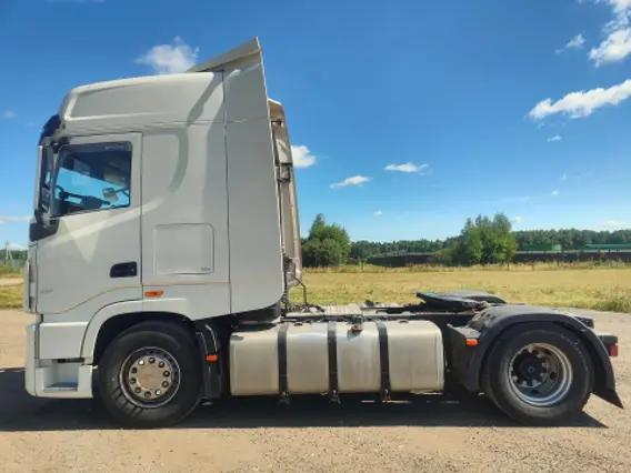 Седельный тягач Dongfeng gx 2024 года б/у фото 2