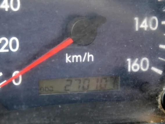 Mitsubishi FUSO 2011 года б/у фото 10