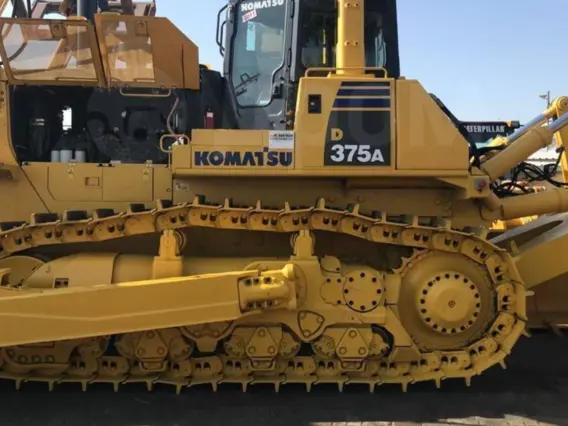 Бульдозер Komatsu D375A 2011 года б/у
