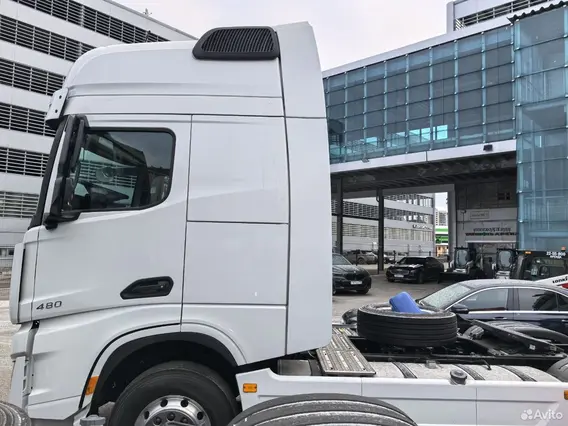 Тягач Shacman X6000 2024 года новый фото 5