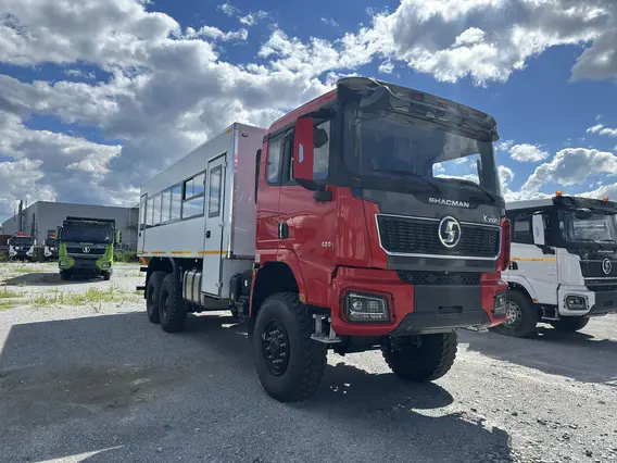 Вахтовый автобус Shacman X3000 (SX32586V385) 2026 года новый фото 2