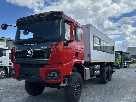 Вахтовый автобус Shacman X3000 (SX32586V385) 2026 года новый фото 3