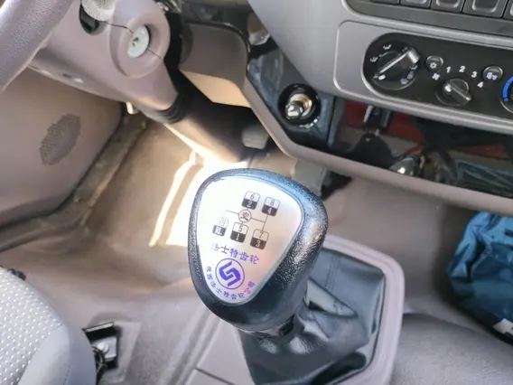 Самосвал Hyundai Mighty EX9 2026 года новый фото 9