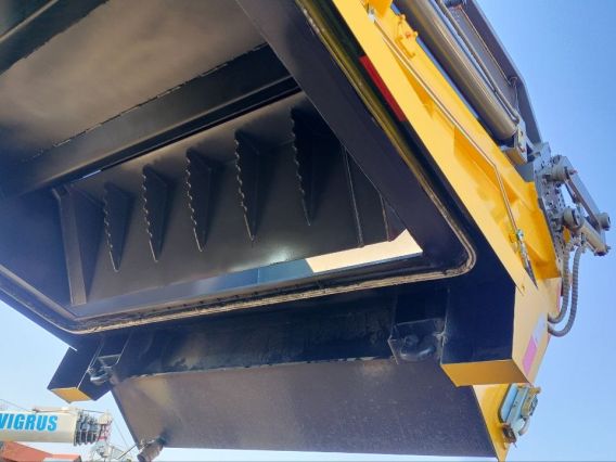 Мусоровоз ISUZU GIGA 4×2 2026 года новый фото 26