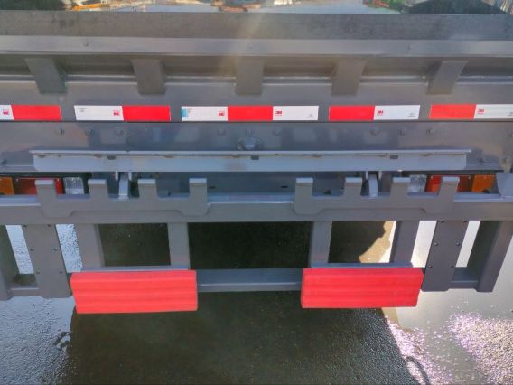 Мусоровоз ISUZU GIGA 4×2 2026 года новый фото 15