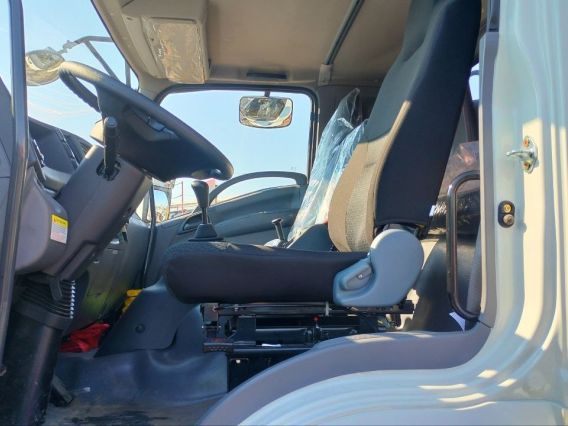 Мусоровоз ISUZU GIGA 4×2 2026 года новый фото 8