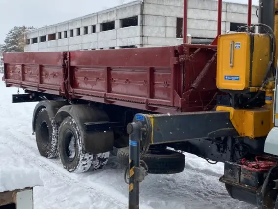 Самопогрузчик Камаз 65117 2006 года б/у