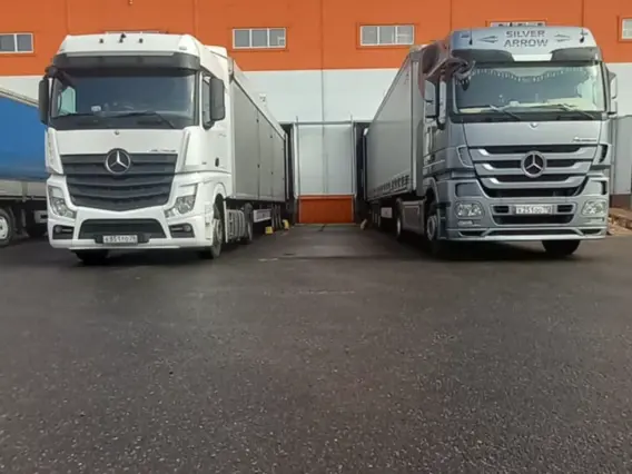 Тягач Mercedes-Benz Actros 2018 года б/у