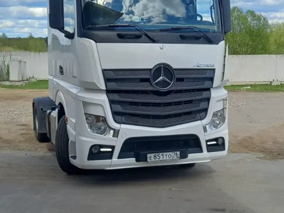 Тягач Mercedes-Benz Actros 2018 года б/у фото 8