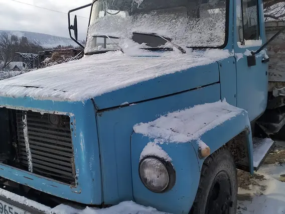 Бортовой ГАЗ 3307 1992 года б/у
